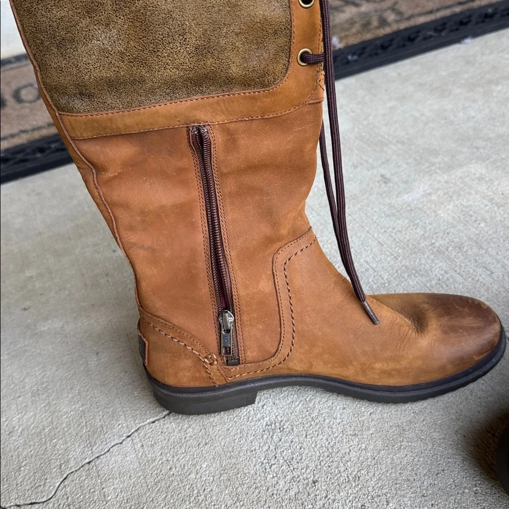 Ugg womens 8 brown chestnut Elsa Sherpa lined waterproof boots EUC